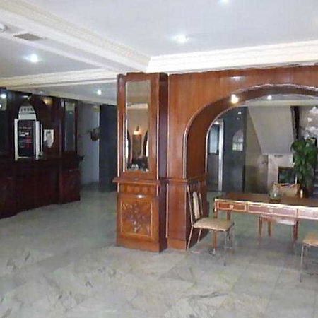 Commodore Hotel Amman Exterior photo