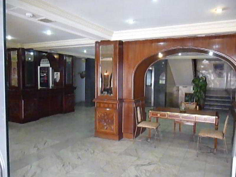 Commodore Hotel Amman Exterior photo
